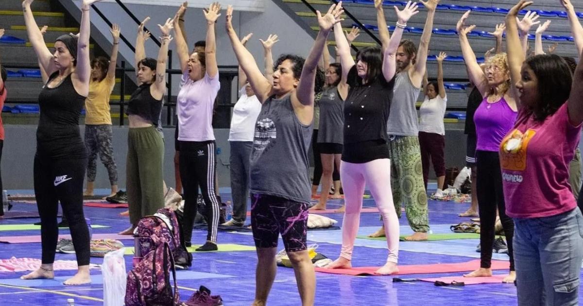 Diacutea Internacional del Yoga- el gran evento que se viene en Lomas 
