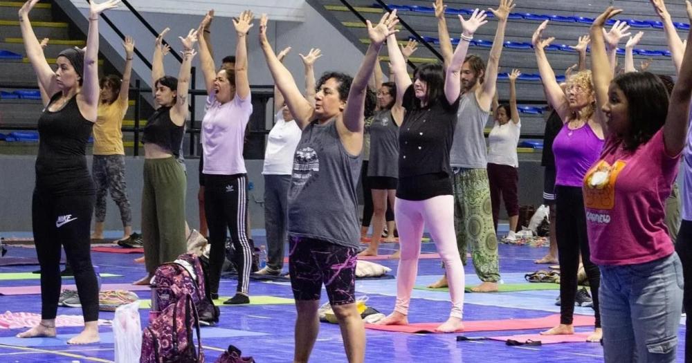 Diacutea Internacional del Yoga- el gran evento que se viene en Lomas 