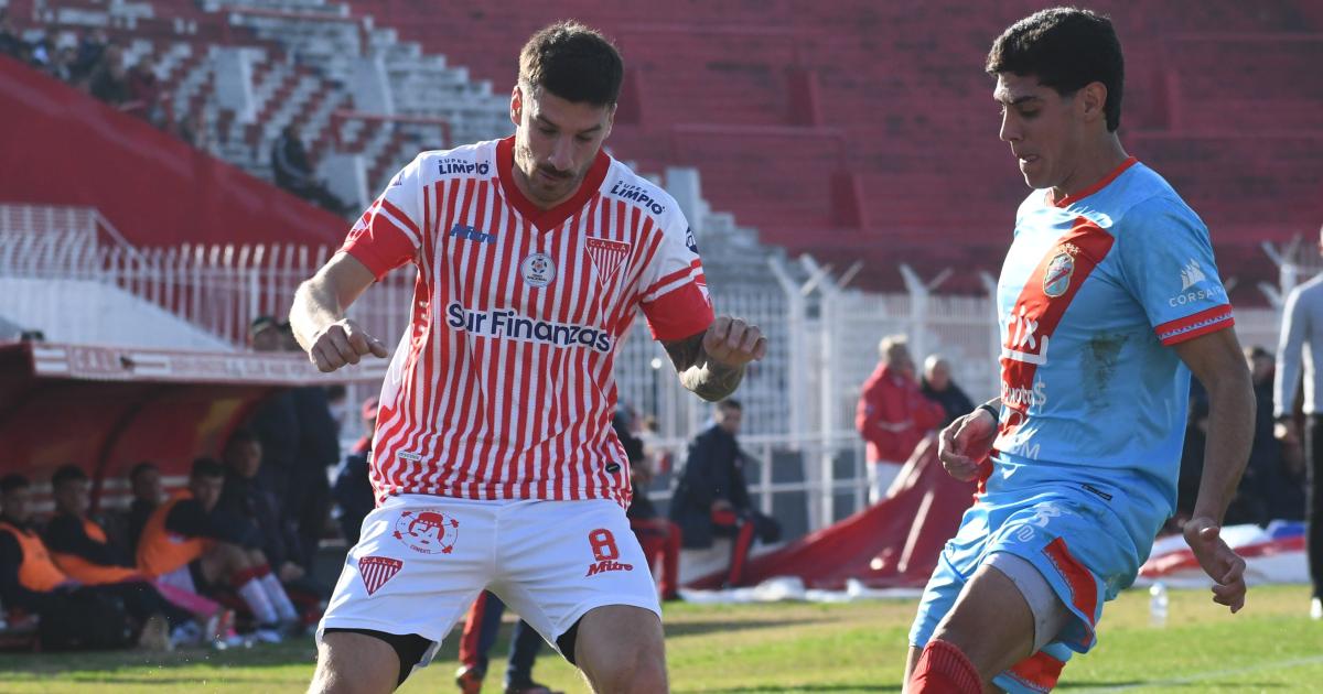 Pereira no aportó su juego
