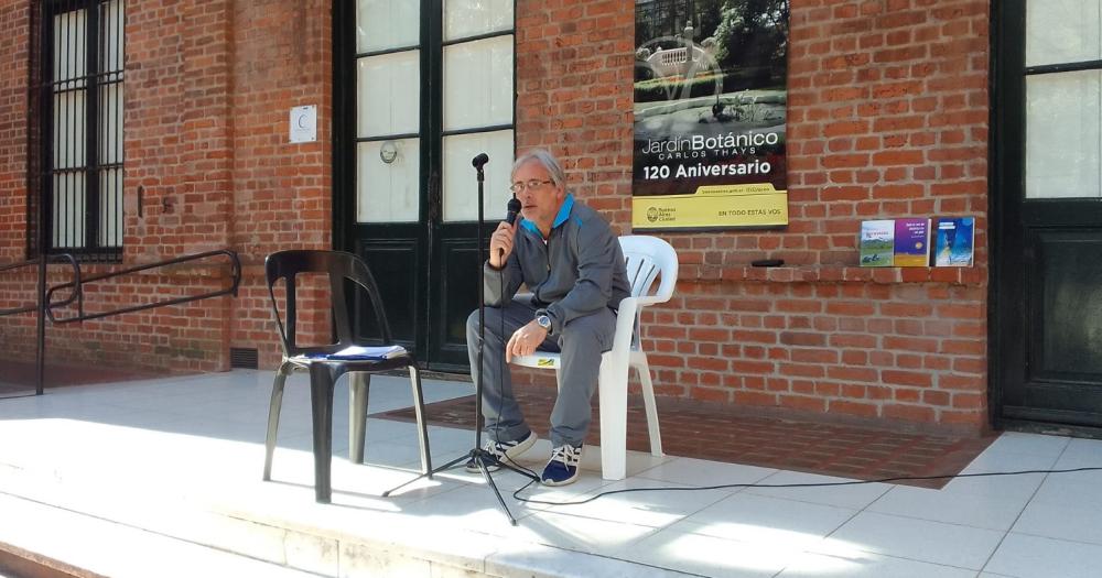 Juan Botana presenta en sociedad su web
