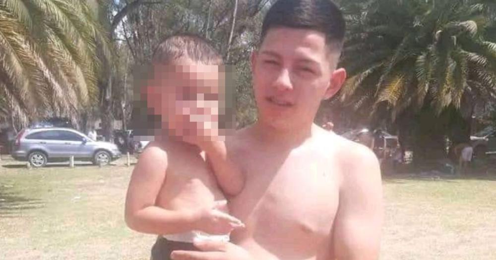 La víctima fue baleada en frente de su casa