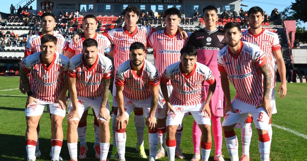 Los Andes tiene cuatro futbolistas al límite de amarilla