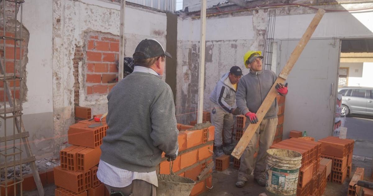 La primera etapa de obras incluye a 6 Centros Integrales de Salud