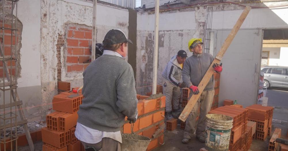 La primera etapa de obras incluye a 6 Centros Integrales de Salud