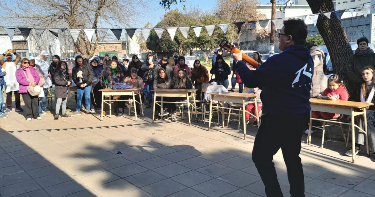 Un Centro de Formacioacuten Profesional de Banfield arma un festejo lleno de tradicioacuten