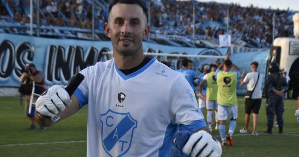 El arquero de Temperley clave para mantener el invicto en la Primera Nacional