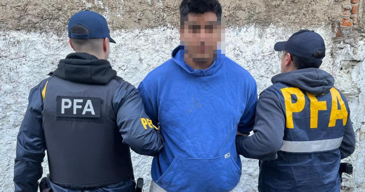 Centenario- detuvieron a un hombre por abusar de los hijos de su pareja
