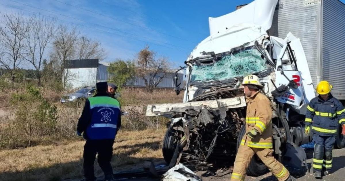 Así quedó el camión tras la tragedia