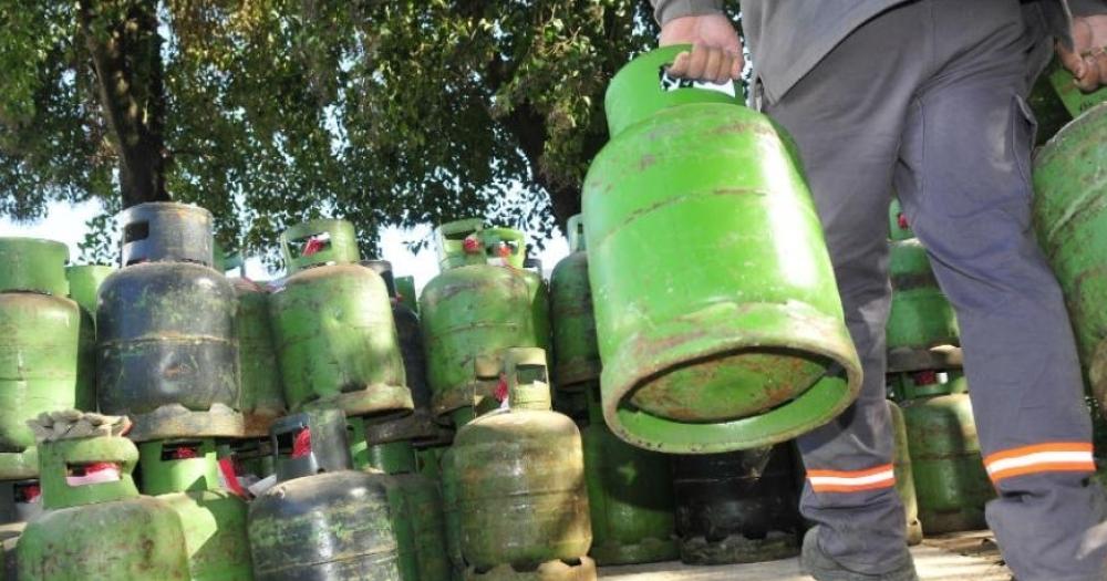 Por la desregulacioacuten del gas el costo de las garrafas se disparoacute