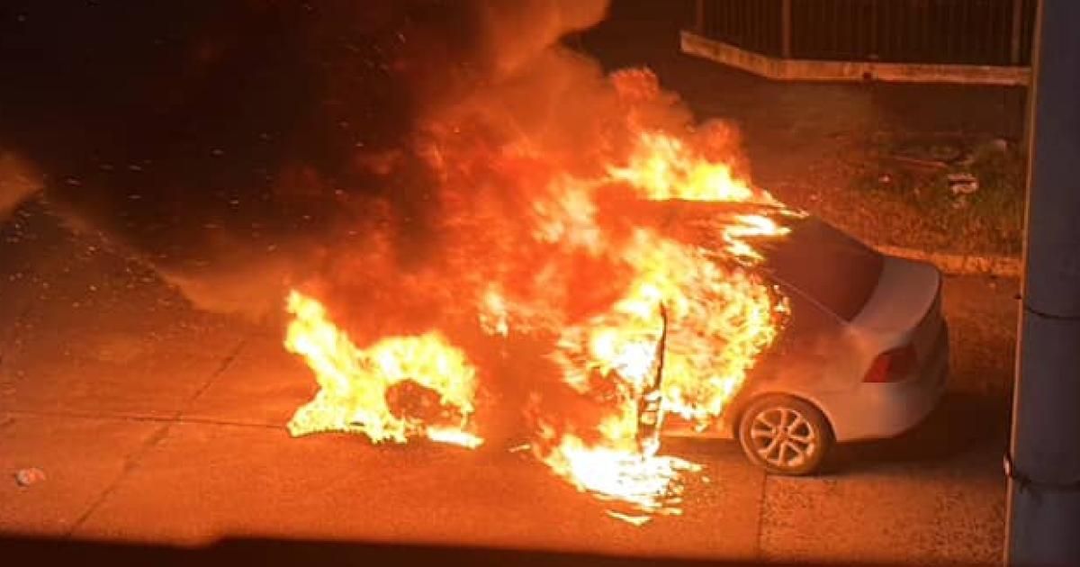 El hecho sucedió frente a la plata de Aysa en Lomas