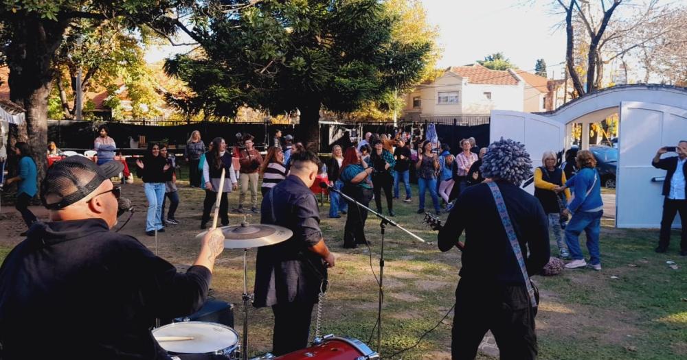  Unas 300 personas participan mensualmente de los talleres y actividades culturales de Libremente
