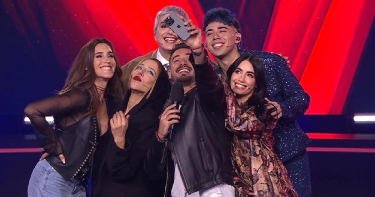 Nico Occhiato y los jurados de La Voz Argentina