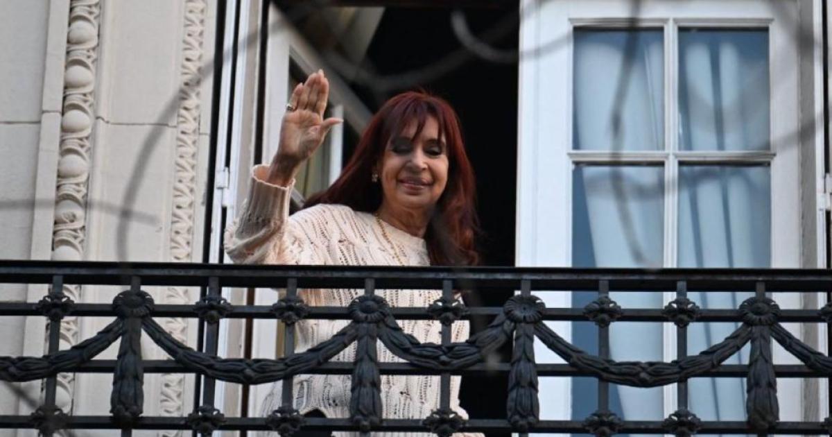 Cristina Kirchner desde su balcón