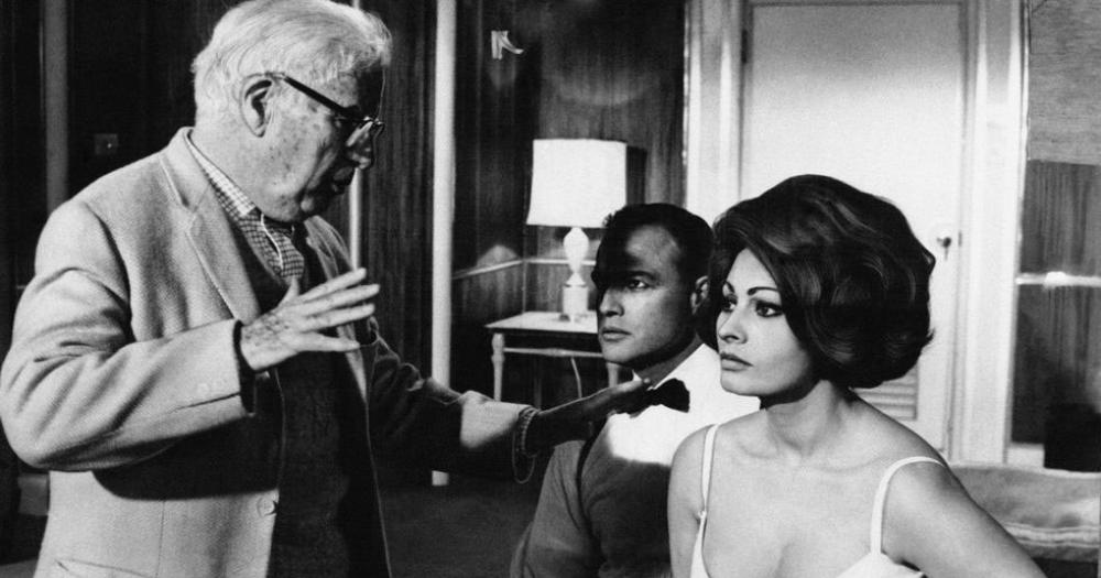 Charles Chaplin con Sophia Loren y Marlon Brandon
