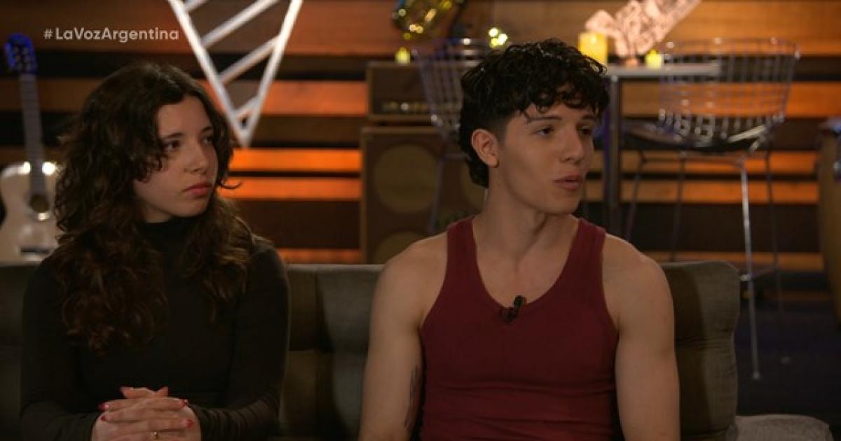 Nicols y su hermana en La Voz Argentina