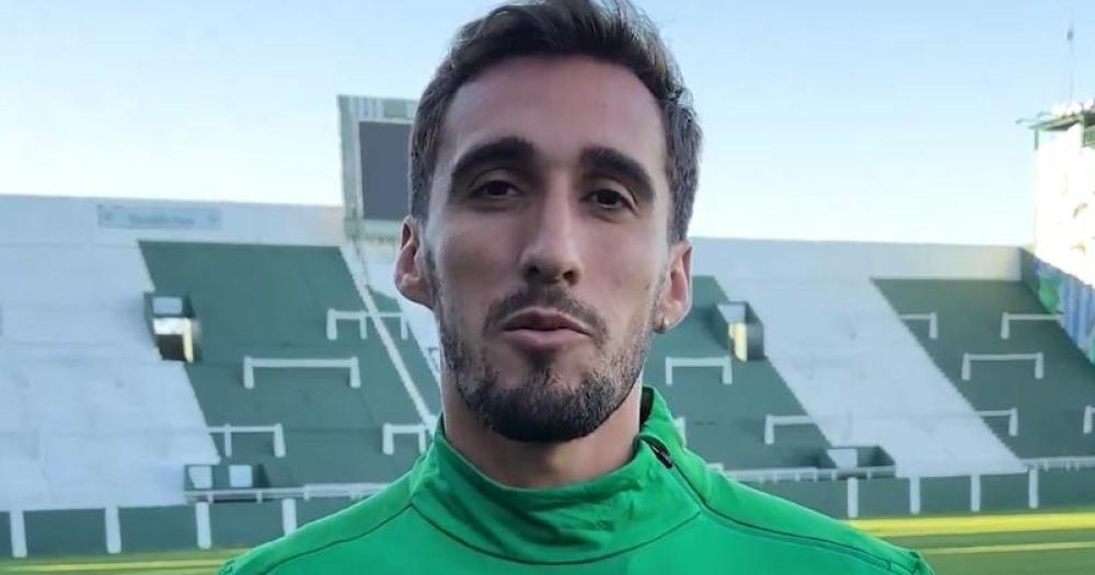 Mauro Meacutendez ya es jugador de Banfield y suentildea en grande