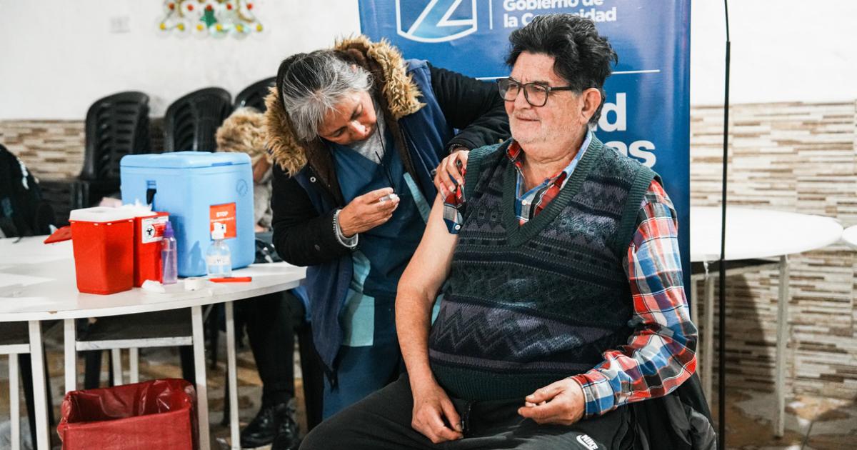 Se estn haciendo operativos de vacunación en centros de jubilados