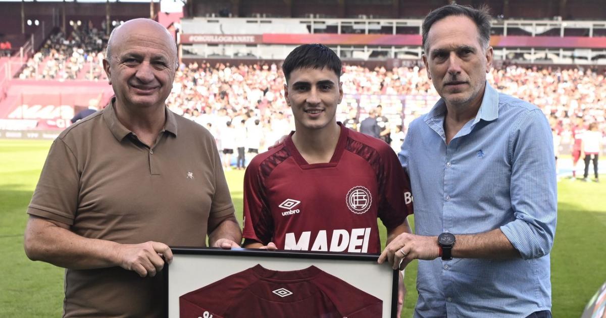 Orozco suma ms de 100 partidos en Lanús y se marcha a préstamo