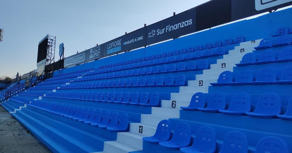 Se colocaron 1036 butacas en la nueva platea Edith Peccorelli