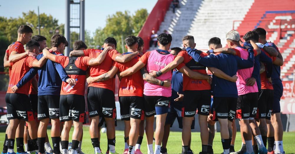 Dos a disposición para Lemos