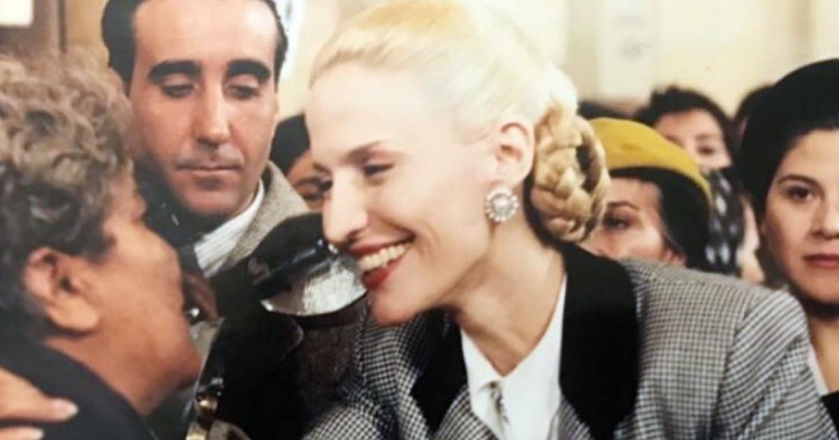 Esther Goris en la piel de Evita
