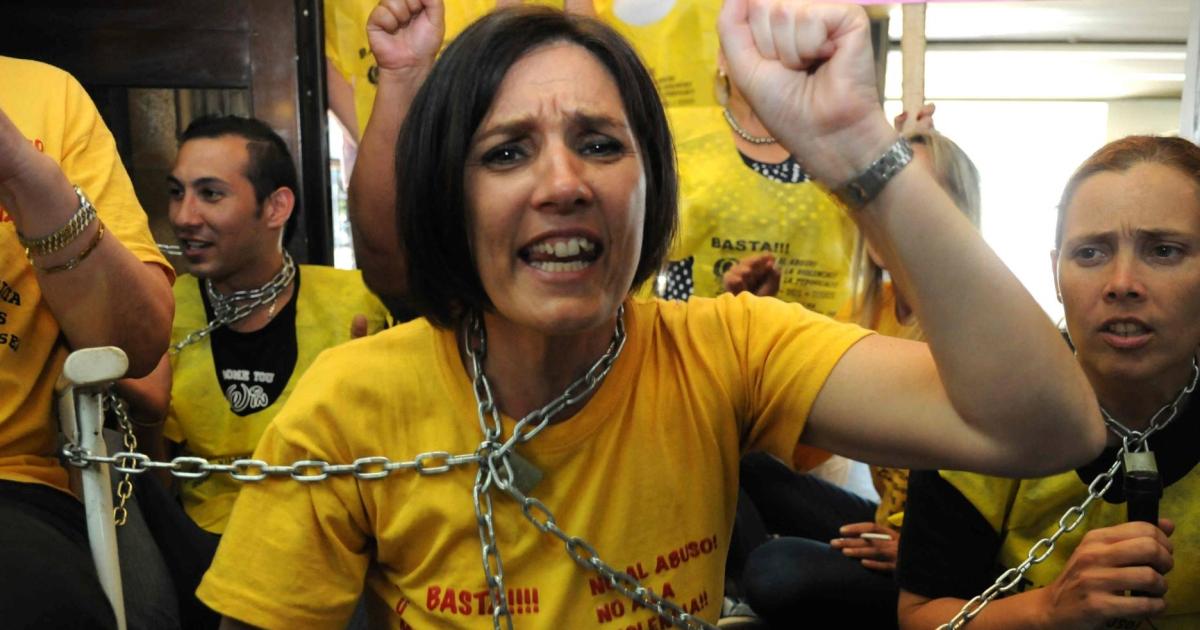 Andrea Vzquez exesposa de Pablo Ghisoni fue denunciada por asociación ilícita y falso testimonio