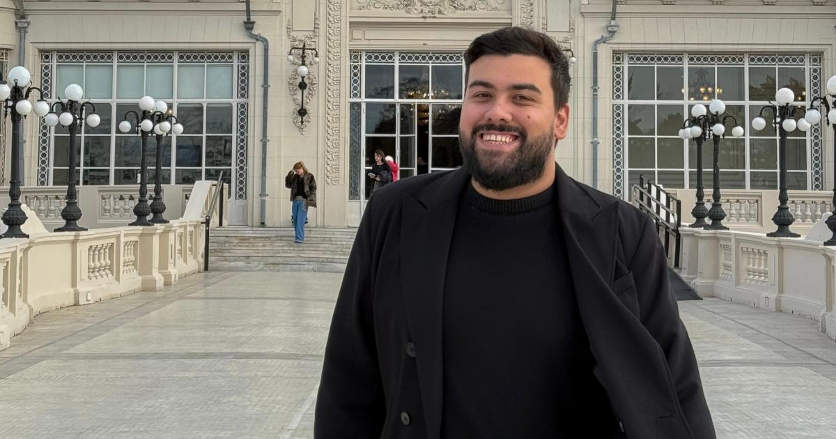 Hace tres años dejó todo para dedicarse al 100-en-porciento- a sus redes