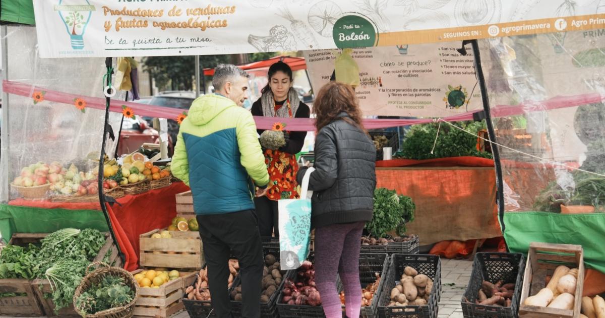 El mercado fomenta el consumo responsable y los hbitos saludables