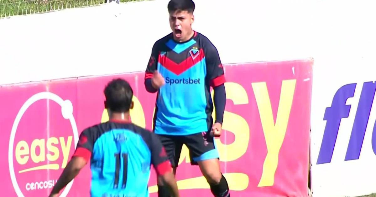 El delantero sigue anotando goles importantes con la camiseta tricolor