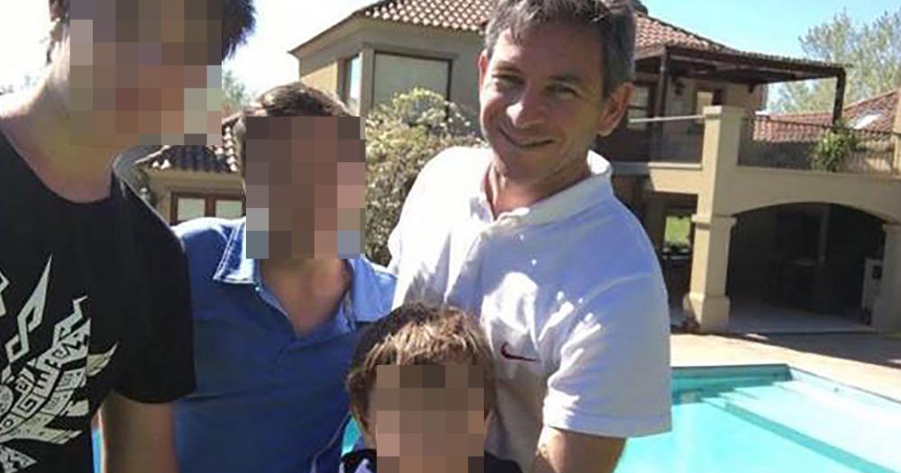 Ghisoni con sus tres hijos años atrs