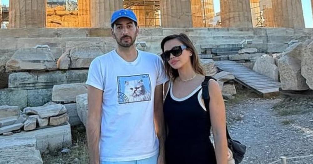 Celeste Cid y Santiago Korovsky en Grecia