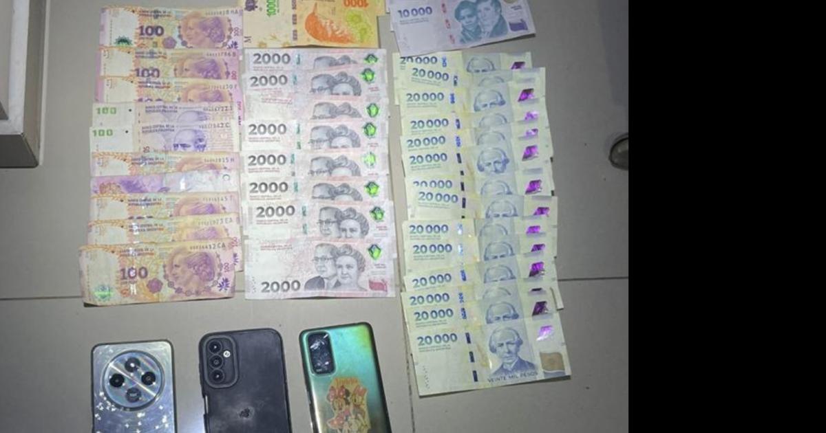 Incuataron dinero en efectivo y celulares