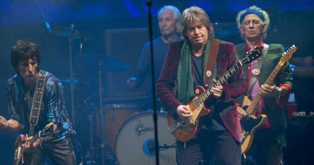 Mick Taylor con la guitarra en cuestión