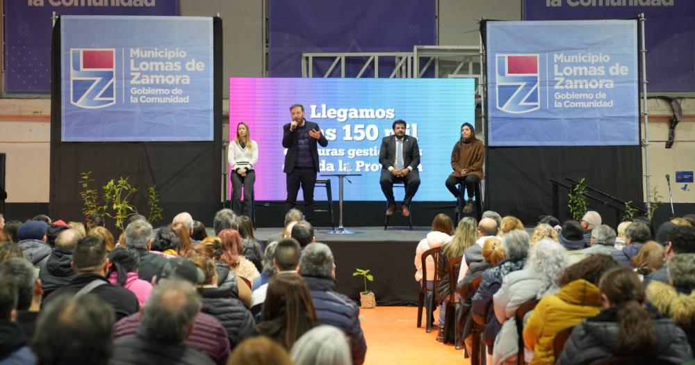 Ya son 2500 las familias que recibieron su título de propiedad