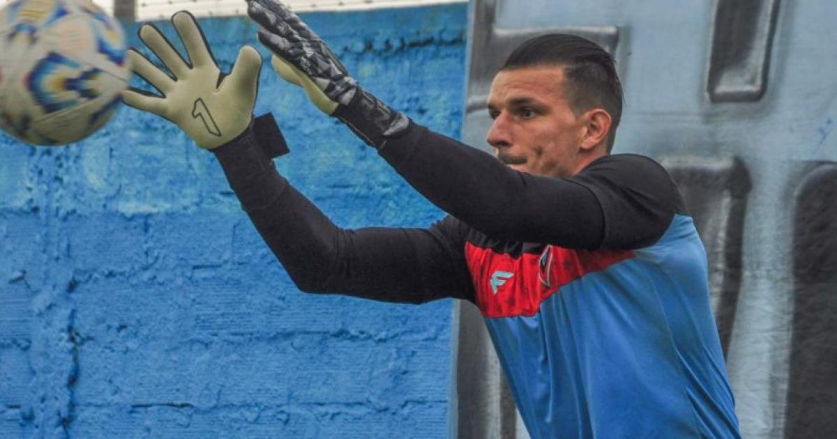 El arquero de Brown confía en el gran momento de su equipo para luchar por el ascenso