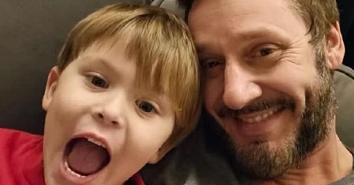 Benjamín Vicuña con su hijo Amancio