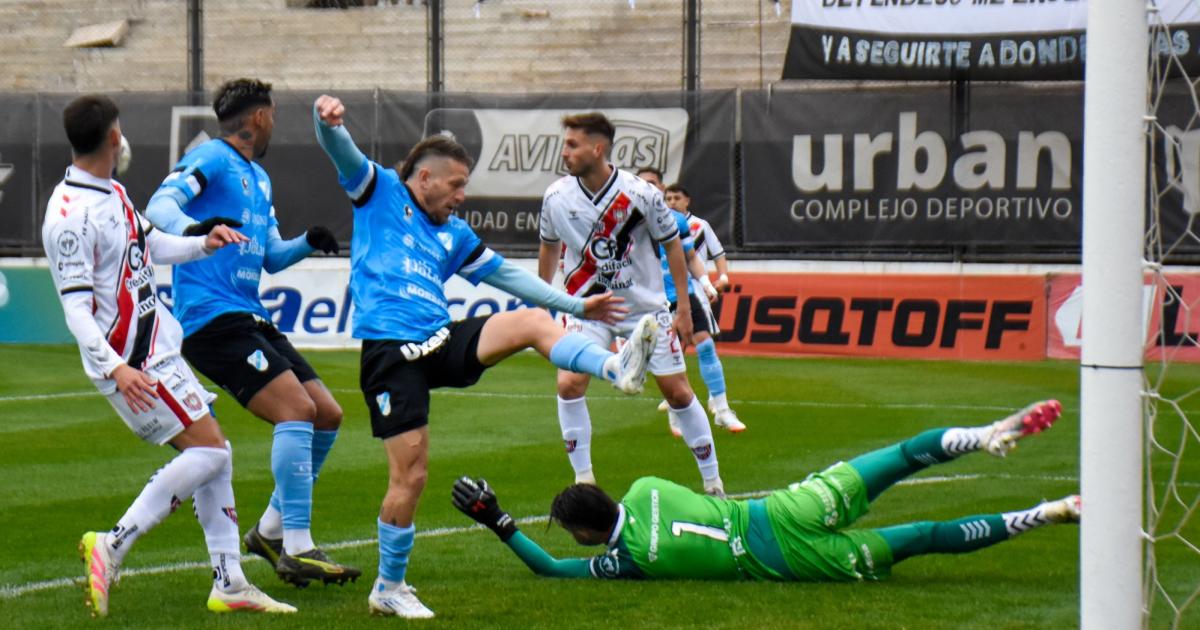 Temperley no pudo ganar en San Martín