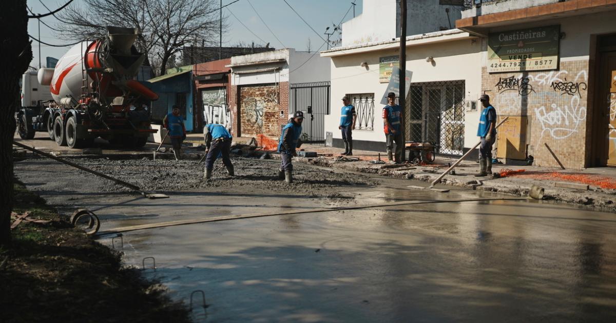 Siguen abriendo frente frentes de repavimentación en hormigón y carpeta asfltica