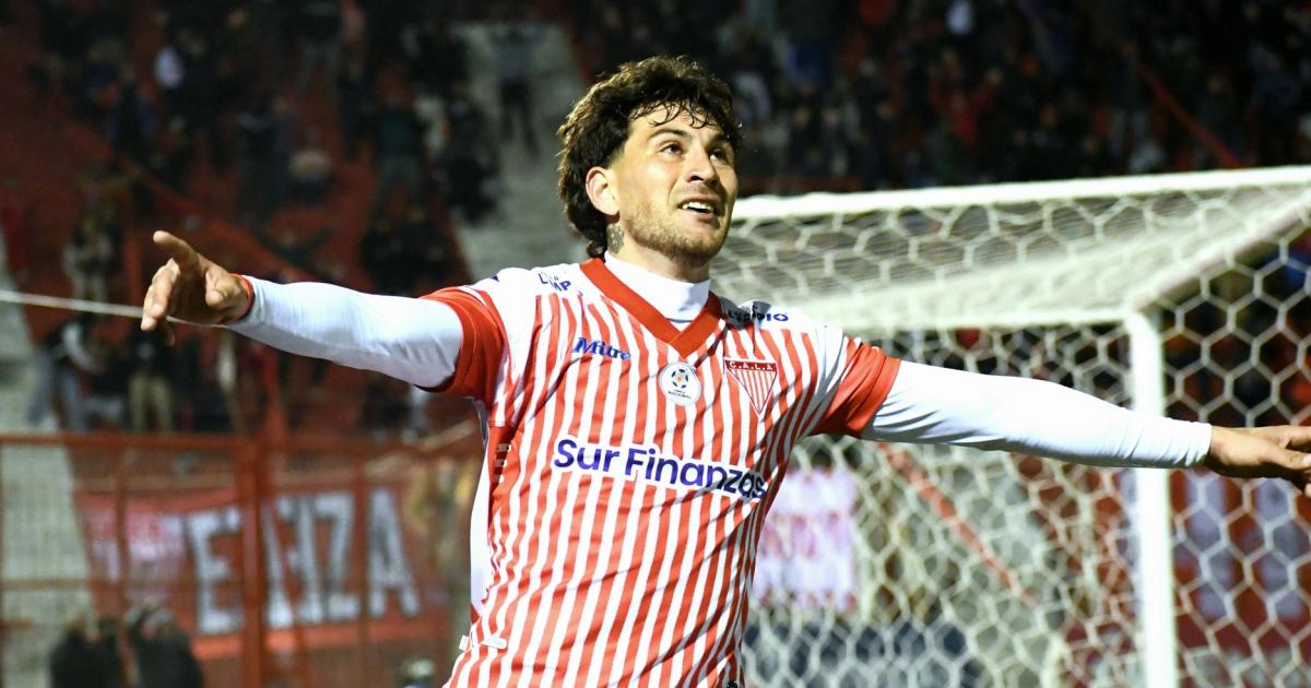 Mauricio Asenjo convirtió un golazo de cabeza para la victoria de Los Andes sobre Quilmes
