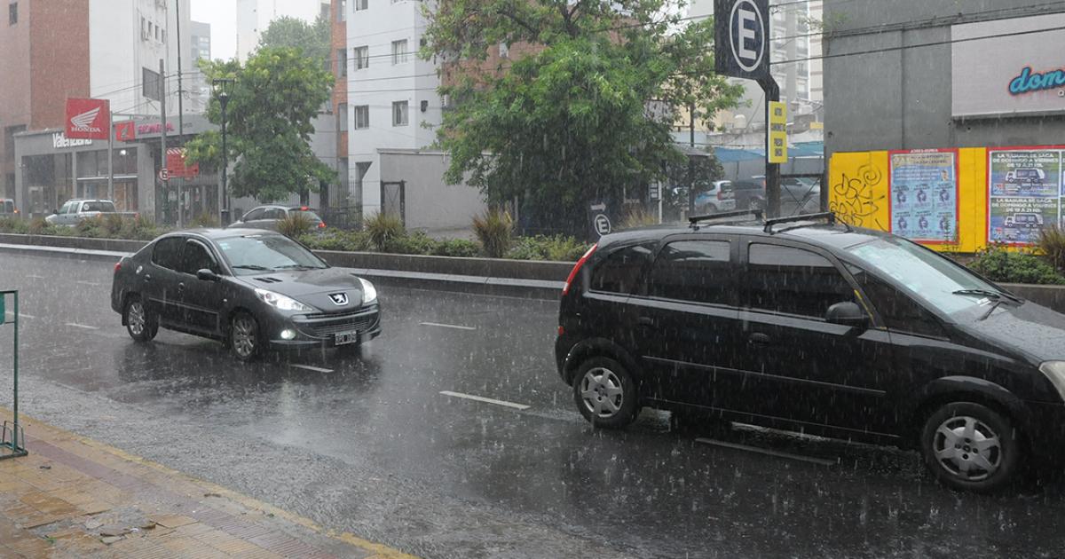 Coacutemo siguen las lluvias- iquestpodriacutea granizar en el AMBA