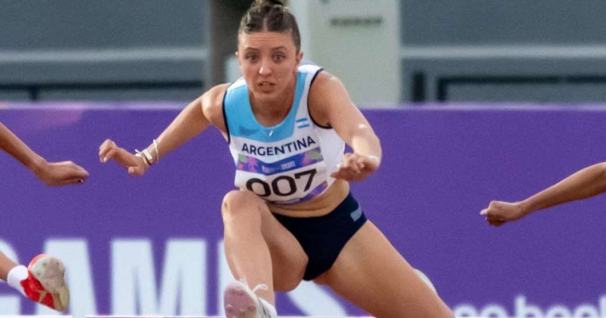 Helen terminó tercera en su serie y mañana va por la medalla