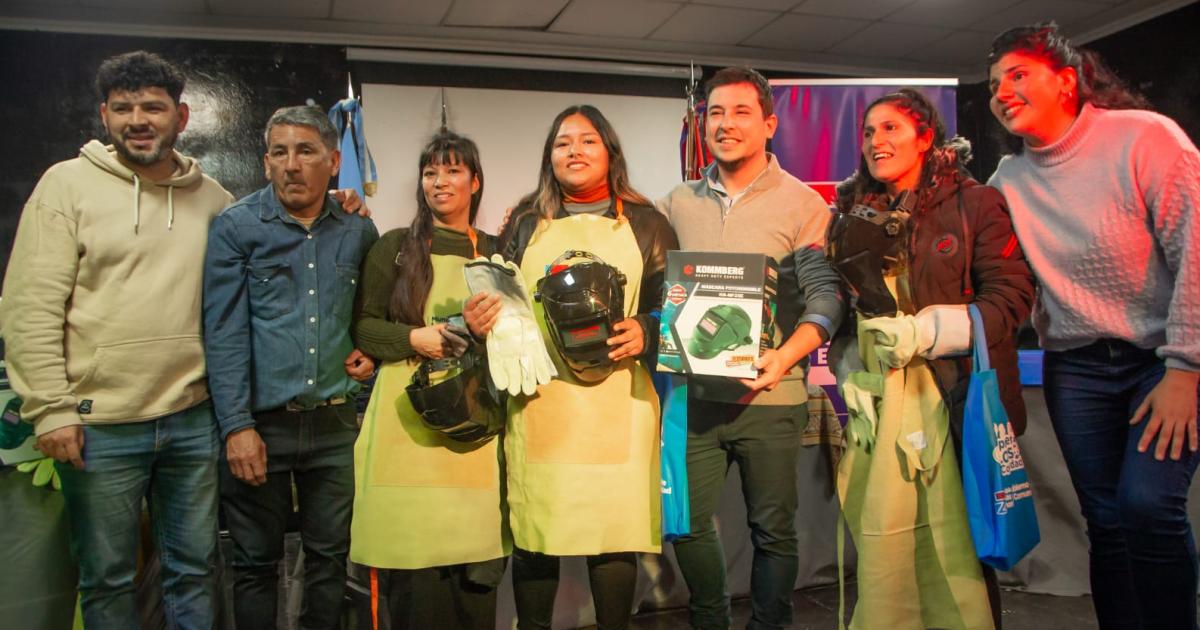 El programa Capacitate en tu Barrio finalizar el año con 1000 alumnos capacitados