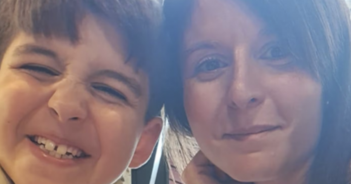 Natalia Ciak junto a su hijo Joaquín