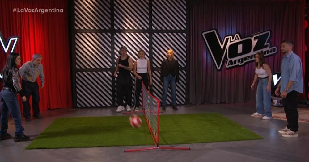 Fútbol-Tenis en el La Voz Argentina