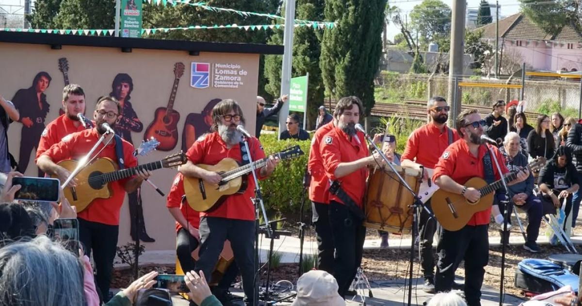 Mucha música para recordar al ídolo