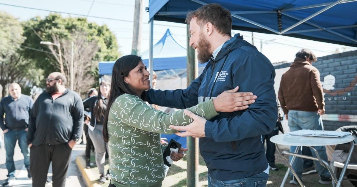 Nada ms casta que aparecer para una foto unos días antes de las elecciones