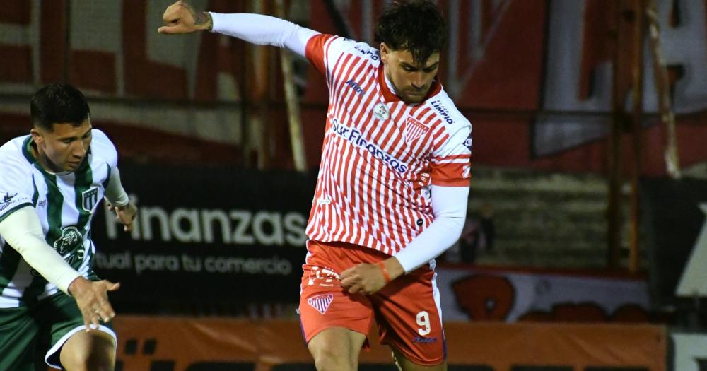 Un intento de Mauricio Asenjo para el local