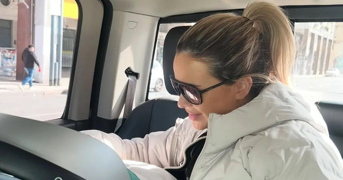 Alejandra Maglietti y su hijo