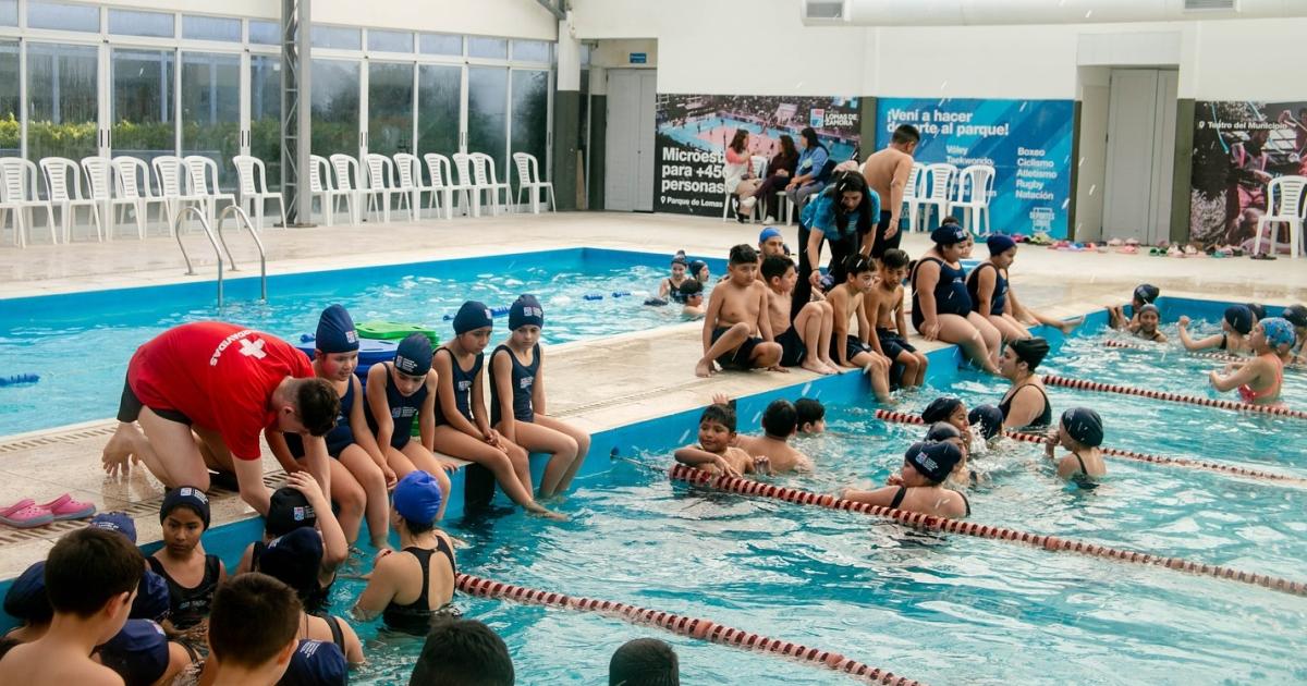 Las clases son en el Parque de Lomas y en el Natatorio Guyo Sember