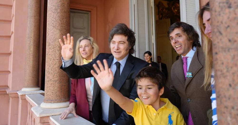 El escaacutendalo de las coimas iquesttiene impacto en la intencioacuten de voto